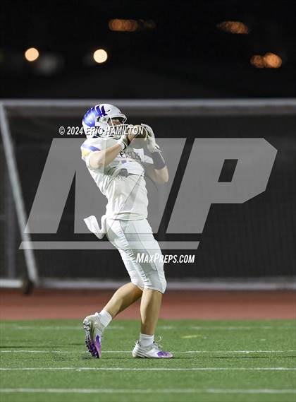 Thumbnail 2 in Palos Verdes vs Bakersfield Christian (CIF Division 2-A Regional Final) photogallery.
