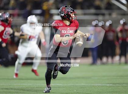 Thumbnail 2 in Palos Verdes vs Bakersfield Christian (CIF Division 2-A Regional Final) photogallery.