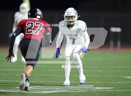 Thumbnail 3 in Palos Verdes vs Bakersfield Christian (CIF Division 2-A Regional Final) photogallery.