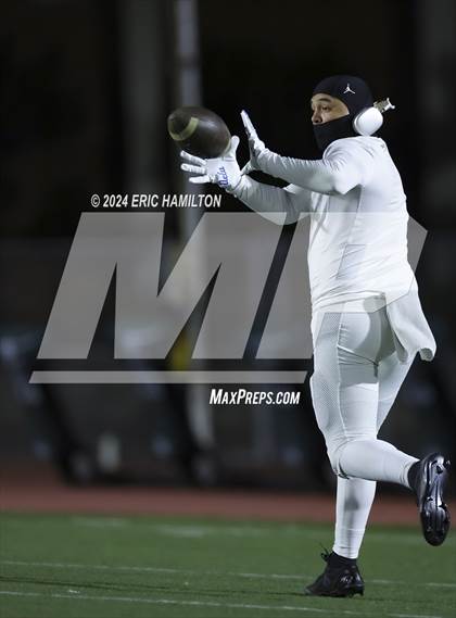 Thumbnail 3 in Palos Verdes vs Bakersfield Christian (CIF Division 2-A Regional Final) photogallery.