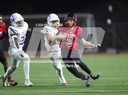 Thumbnail 2 in Palos Verdes vs Bakersfield Christian (CIF Division 2-A Regional Final) photogallery.