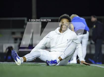 Thumbnail 3 in Palos Verdes vs Bakersfield Christian (CIF Division 2-A Regional Final) photogallery.