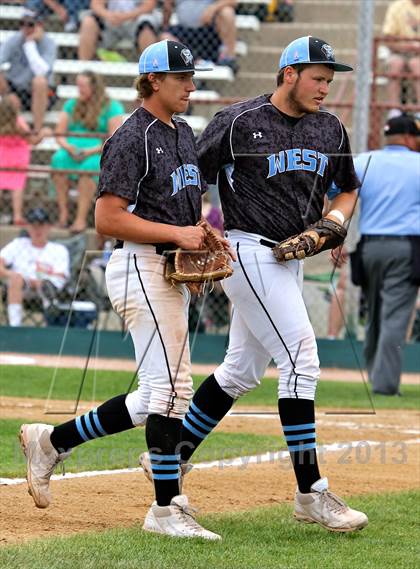 Thumbnail 1 in Pueblo West vs. Mountain View (CHSAA 4A Final)  photogallery.