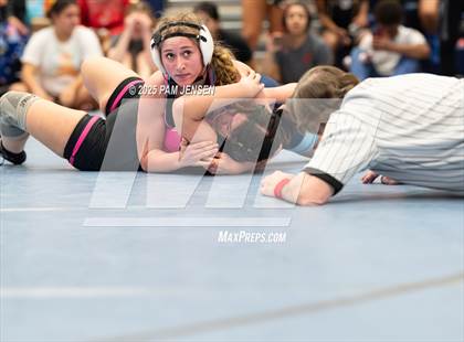 Thumbnail 2 in Sandhill's Athletic Conference photogallery.