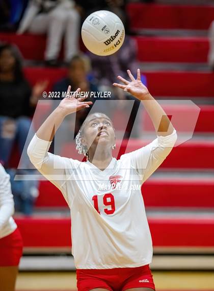 Thumbnail 1 in Jack Britt @ Seventy-First photogallery.