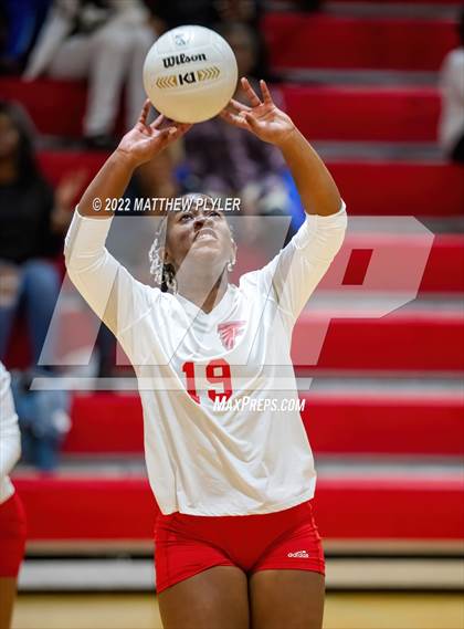 Thumbnail 2 in Jack Britt @ Seventy-First photogallery.