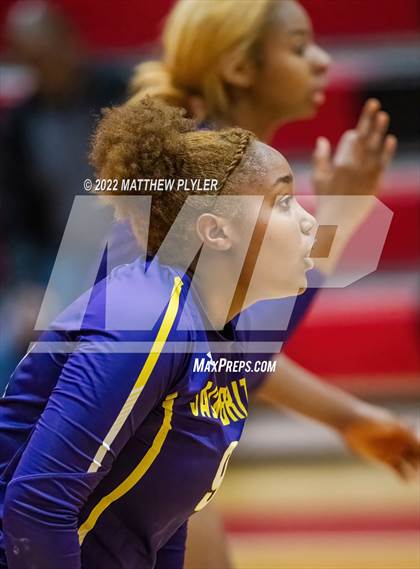 Thumbnail 1 in Jack Britt @ Seventy-First photogallery.