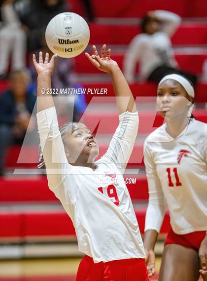 Thumbnail 1 in Jack Britt @ Seventy-First photogallery.