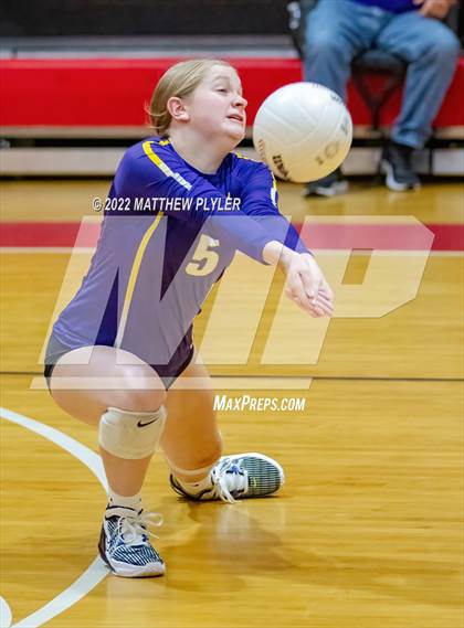 Thumbnail 1 in Jack Britt @ Seventy-First photogallery.
