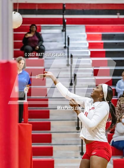 Thumbnail 1 in Jack Britt @ Seventy-First photogallery.