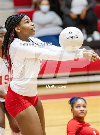 Thumbnail 2 in Jack Britt @ Seventy-First photogallery.