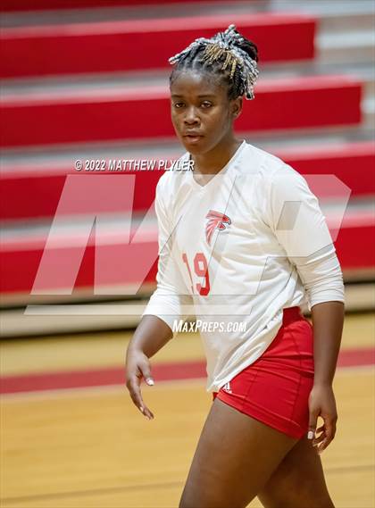 Thumbnail 3 in Jack Britt @ Seventy-First photogallery.