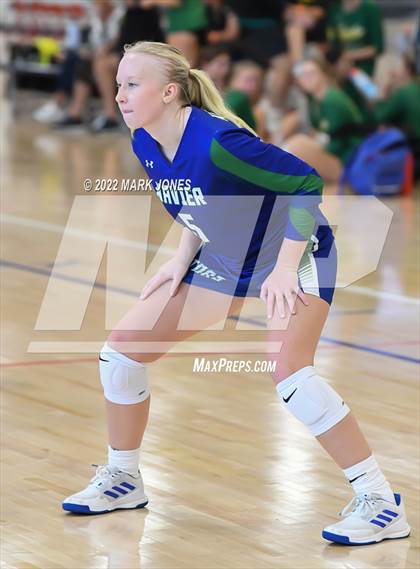 Thumbnail 2 in Xavier College Prep vs. Mater Dei (Nike TOC Southwest) photogallery.