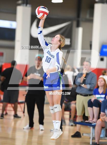 Thumbnail 1 in Xavier College Prep vs. Mater Dei (Nike TOC Southwest) photogallery.