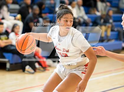 Thumbnail 2 in Mater Dei vs IMG Academy (Nike Tournament of Champions) photogallery.