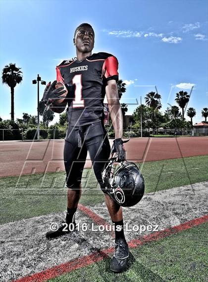 Thumbnail 3 in Centennial (2016 Preseason Top 25 Early Contenders Photo Shoot)  photogallery.