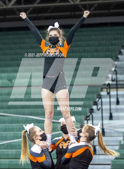 Thumbnail 3 in Rockford (MHSAA District Competition) photogallery.