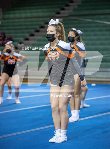 Thumbnail 1 in Rockford (MHSAA District Competition) photogallery.