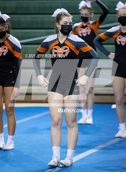 Thumbnail 1 in Rockford (MHSAA District Competition) photogallery.