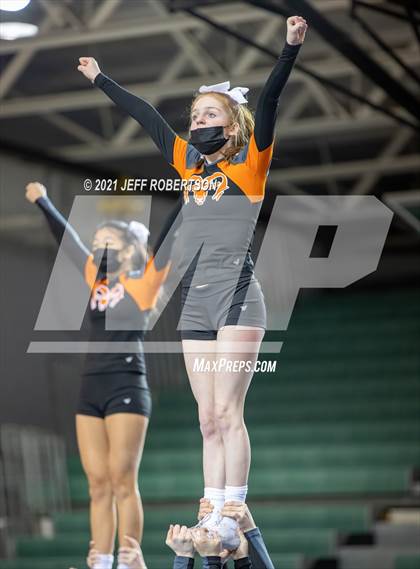 Thumbnail 3 in Rockford (MHSAA District Competition) photogallery.