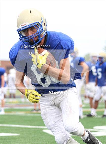 Thumbnail 1 in Siegel @ Brentwood (Scrimmage) photogallery.