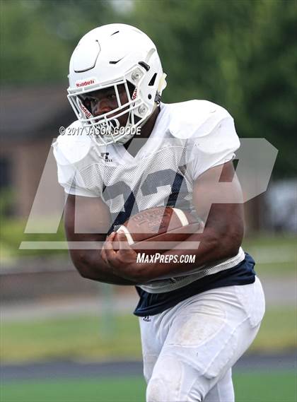 Thumbnail 1 in Siegel @ Brentwood (Scrimmage) photogallery.