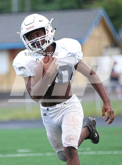Thumbnail 3 in Siegel @ Brentwood (Scrimmage) photogallery.