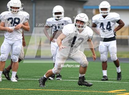 Thumbnail 1 in Siegel @ Brentwood (Scrimmage) photogallery.