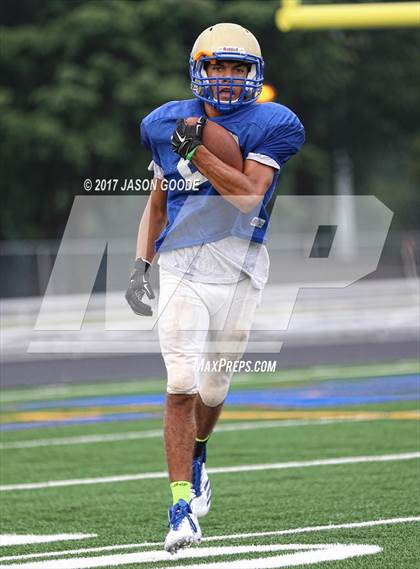 Thumbnail 1 in Siegel @ Brentwood (Scrimmage) photogallery.
