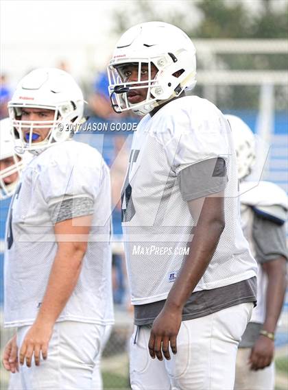 Thumbnail 2 in Siegel @ Brentwood (Scrimmage) photogallery.
