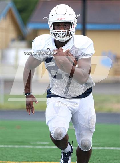 Thumbnail 1 in Siegel @ Brentwood (Scrimmage) photogallery.
