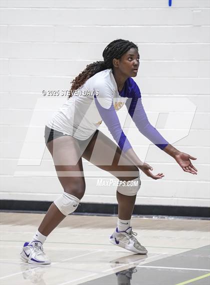 Thumbnail 2 in Mesa vs Perry (House of Payne Tournament) photogallery.
