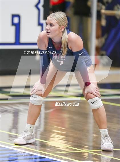 Thumbnail 3 in Mesa vs Perry (House of Payne Tournament) photogallery.