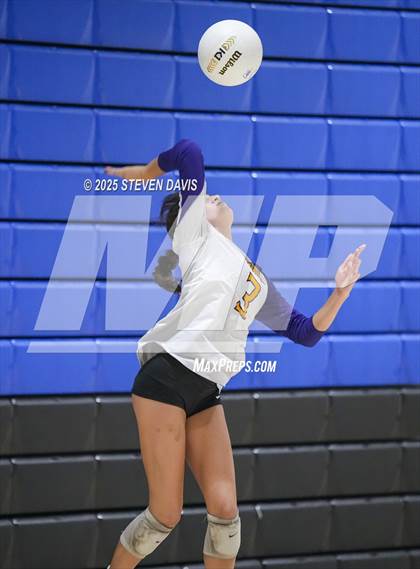 Thumbnail 2 in Mesa vs Perry (House of Payne Tournament) photogallery.