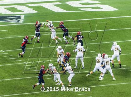 Thumbnail 3 in Xaverian Brothers vs. Central Catholic (MIAA Division 1 Final) photogallery.