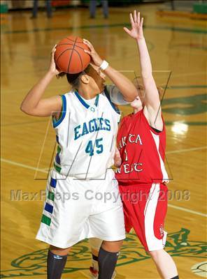 Thumbnail 1 in Chaminade-Julienne vs. Lakota West (OHSAA D1 District Final) photogallery.