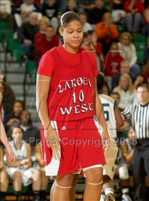 Thumbnail 3 in Chaminade-Julienne vs. Lakota West (OHSAA D1 District Final) photogallery.