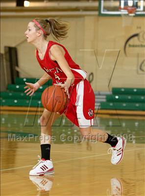 Thumbnail 1 in Chaminade-Julienne vs. Lakota West (OHSAA D1 District Final) photogallery.
