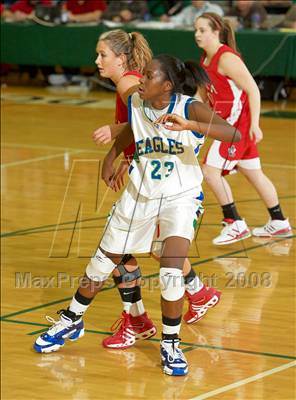 Thumbnail 2 in Chaminade-Julienne vs. Lakota West (OHSAA D1 District Final) photogallery.