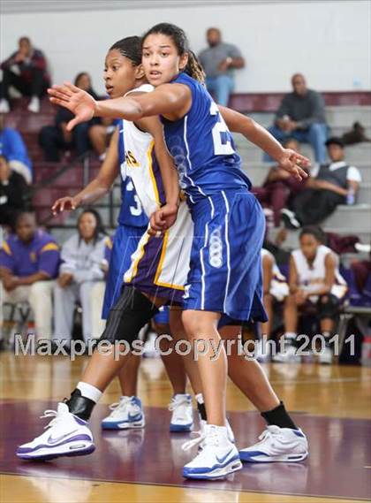 Thumbnail 1 in Norview vs. Menchville (Lady Greyhound Classic) photogallery.