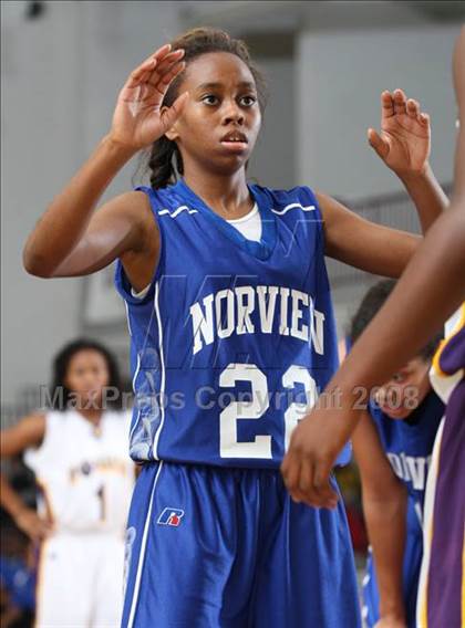 Thumbnail 2 in Norview vs. Menchville (Lady Greyhound Classic) photogallery.