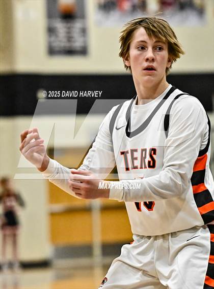 Thumbnail 1 in Valor Christian @ Lakewood photogallery.