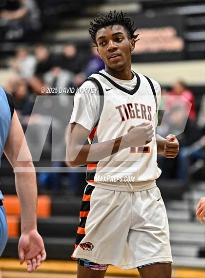 Thumbnail 2 in Valor Christian @ Lakewood photogallery.