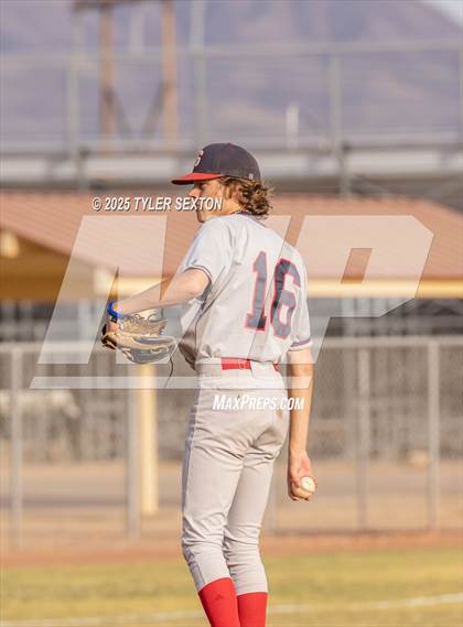 Thumbnail 3 in Sahuaro @ Walden Grove photogallery.