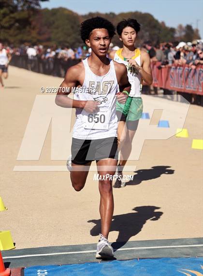 Thumbnail 1 in NCHSAA 2A Championship photogallery.