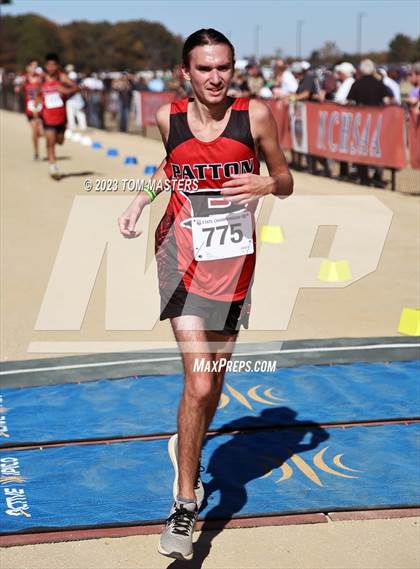 Thumbnail 1 in NCHSAA 2A Championship photogallery.