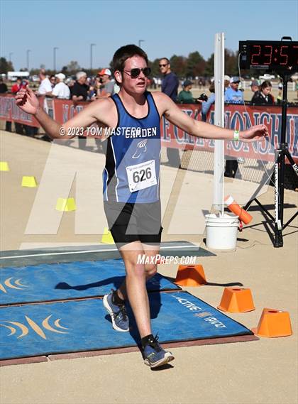 Thumbnail 1 in NCHSAA 2A Championship photogallery.