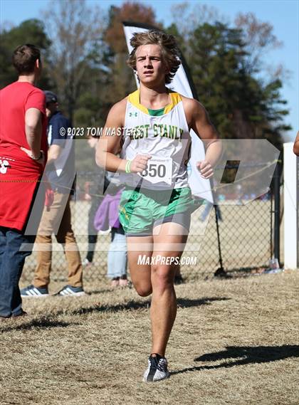 Thumbnail 1 in NCHSAA 2A Championship photogallery.