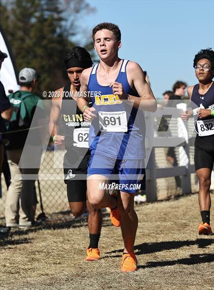 Thumbnail 1 in NCHSAA 2A Championship photogallery.