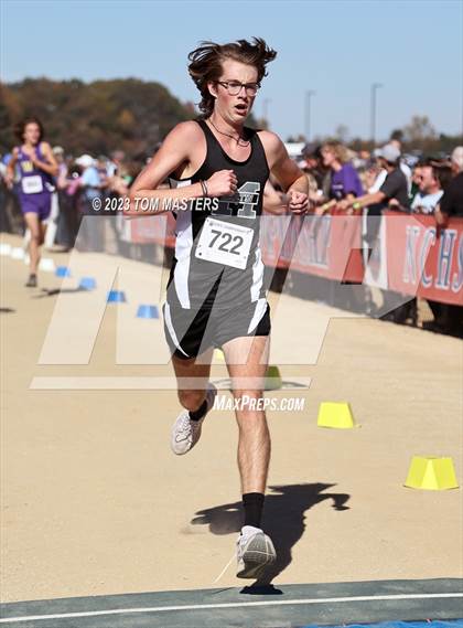Thumbnail 2 in NCHSAA 2A Championship photogallery.